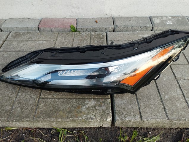 Купити 261256RR0D Nissan/Infiniti Фара денного світла, ліва