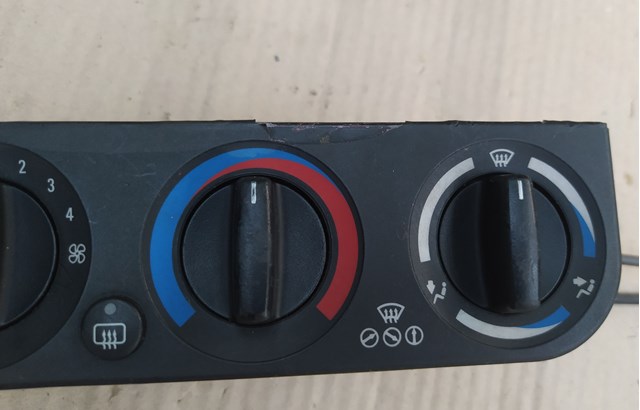  64111393870 BMW