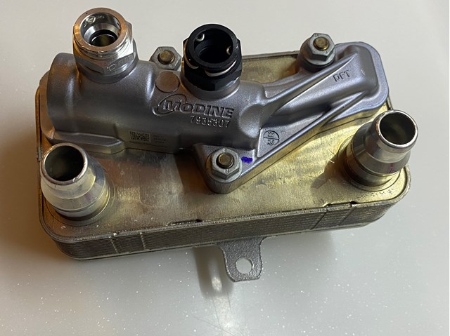A9075001500 Mercedes Радіатор охолодження, АКПП