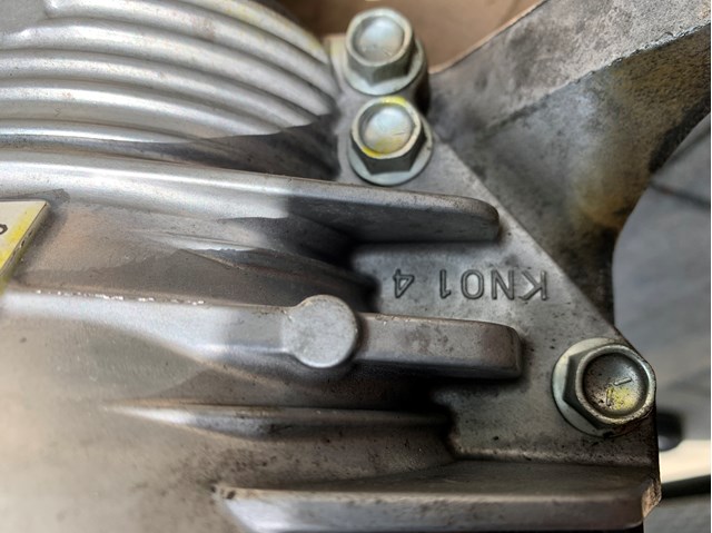 Роздатка KN0327500 Mazda
