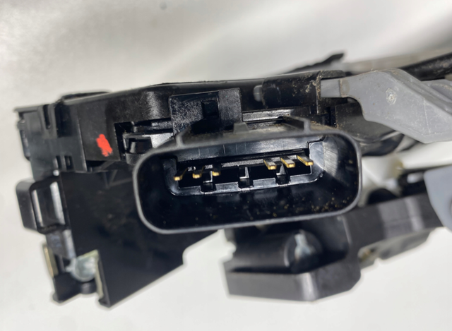 Купити 81410D7110 Hyundai/Kia Замок задньої двері, лівої