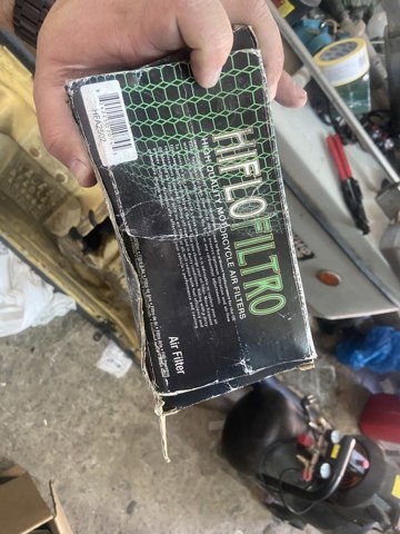 Елемент повітряного фільтра Hiflofiltro HFA2502 ціна, від 19.29 USD