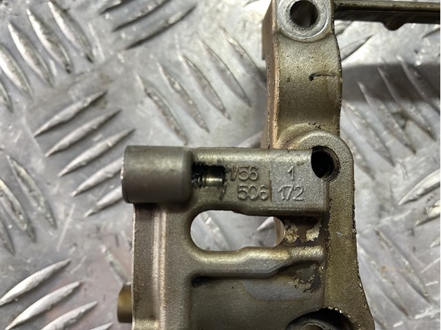 7506172 BMW 