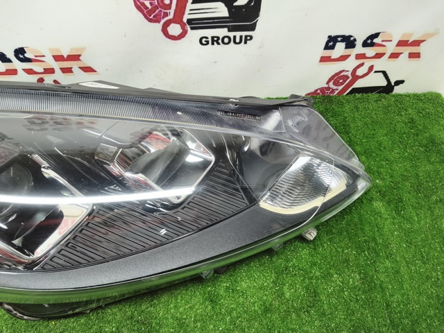 Основна фара - вставка Ford LJ6B13W029BF ціна, від 261.51 USD
