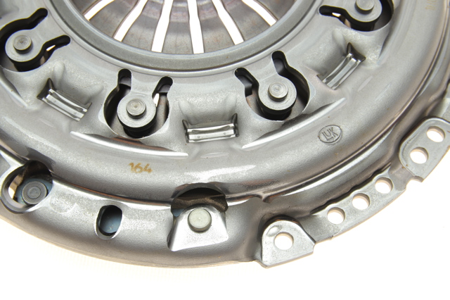 Зчеплення 4110032AB1 Hyundai/Kia