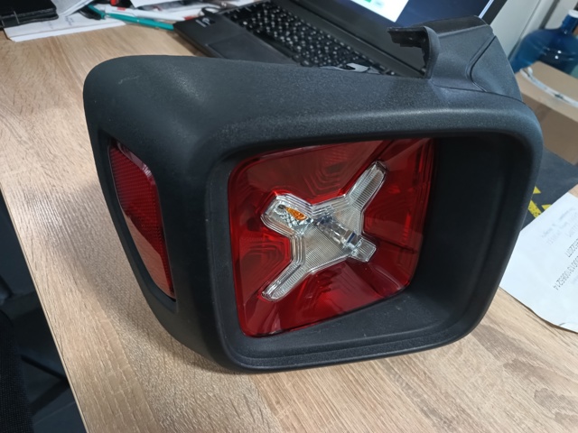 Ліхтар задній лівий FPS FP3808F1P