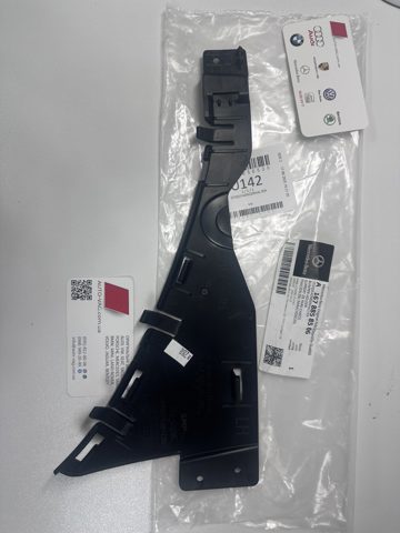 A1678858506 Mercedes 