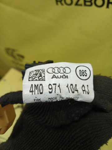 4M0971104AJ VAG 