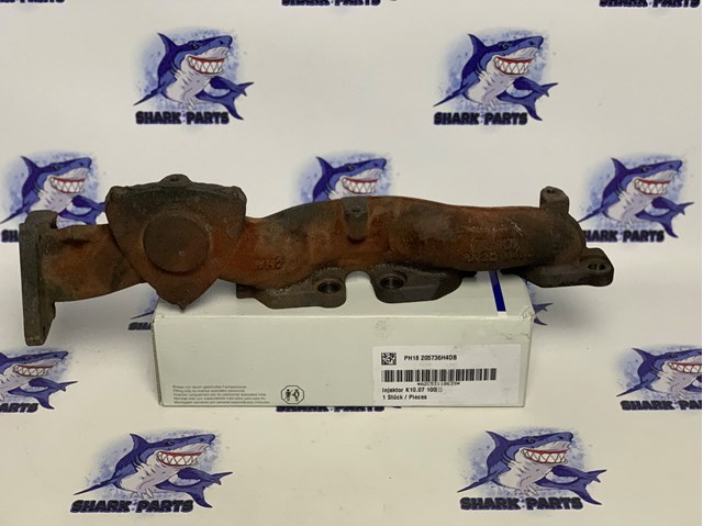 Колектор випускний, правий LR062603 Land Rover