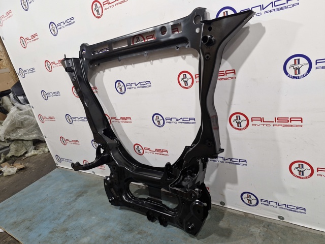 Купити 4000A477 Mitsubishi Підрамник передній