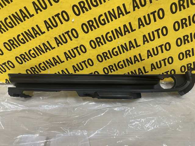 Заглушка під протитуманні фари, ліва Mazda TK4950C21C ціна, від 11.70 USD