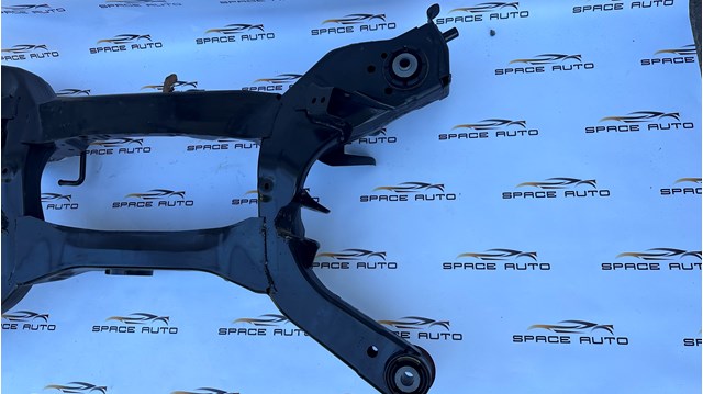 Купити 554006RR5A Nissan/Infiniti Балка задньої підвіски, підрамник