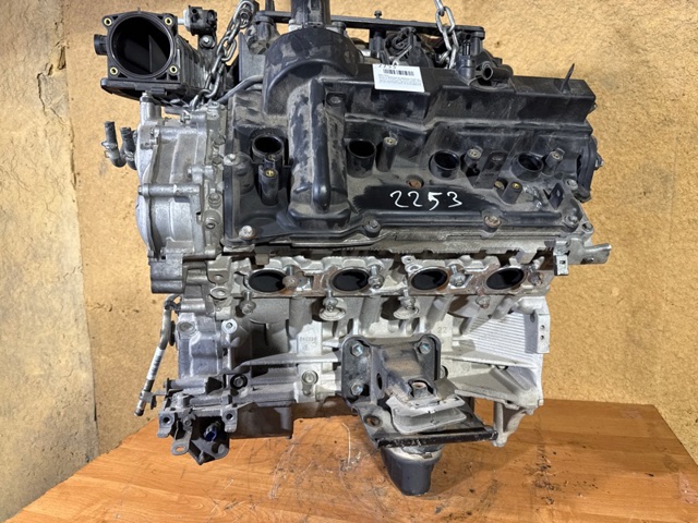 Купити 101025ZM0A Nissan/Infiniti Двигун