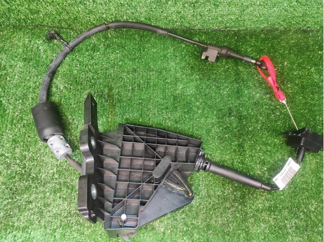 Купити LX6P7P437AD Ford 