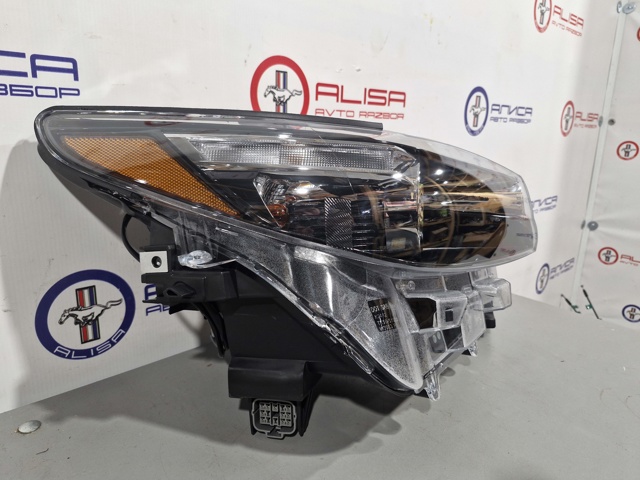 Купити TM52510K0 Mazda Права блок фара