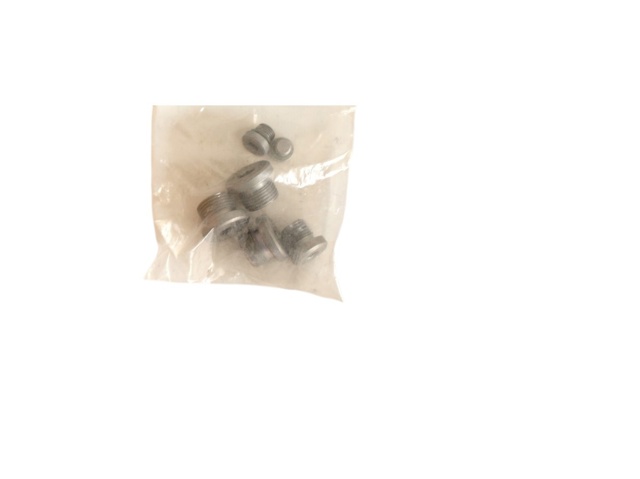 Купити LR049876 Land Rover Заглушка днища кузова