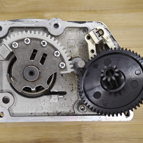 Ремкомплект дросельної заслінки Vitautoplast RK6193301 ціна, від 15.92 USD