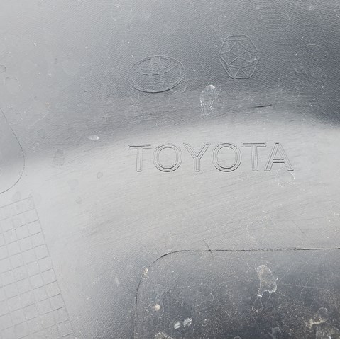  Toyota 75606K2010 ціна, від 27.84 USD