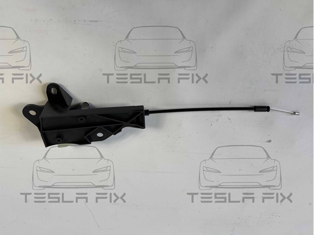 Трос капота 109878900D Tesla