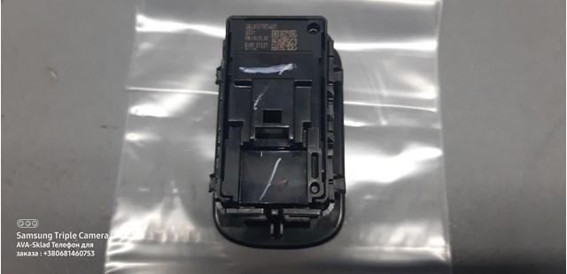 A16790546017N49 Mercedes Кнопковий блок керування склопідіймачами передній правий