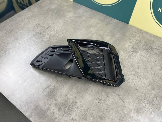  VAG 8WD807681M ціна, від 36.67 USD