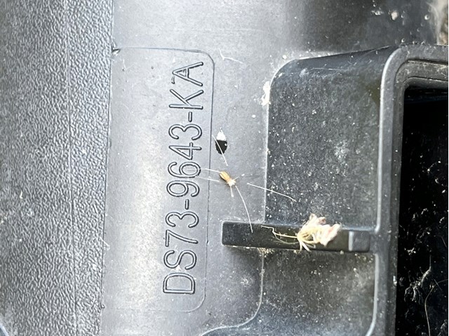 Купити DS739643KA Ford 