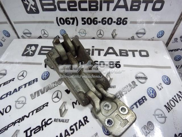 Купити 68006456AA Chrysler Петля задньої (двостулкової) двері, права нижня