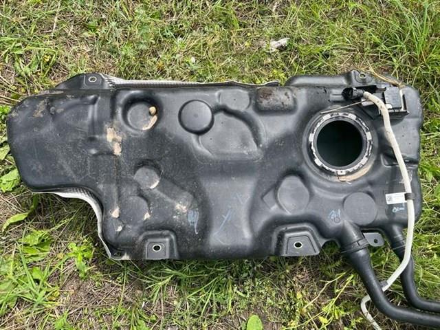 Купити 5Q0201055CG VAG Бак паливний додатковий