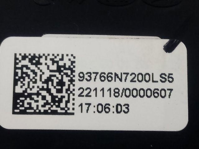 Вимикач контролю положення ручного гальма Hyundai/Kia 93766N7200LS5