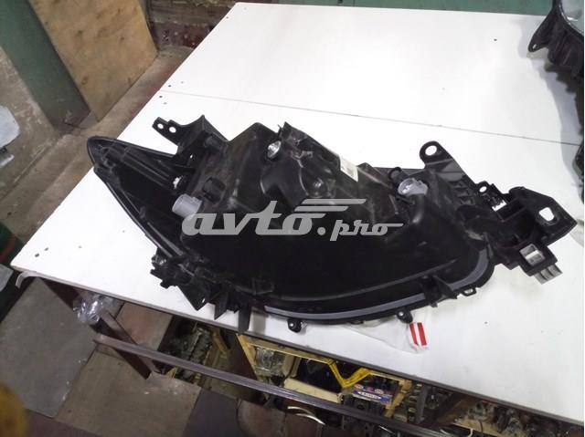 Фара ліва передня Mazda KD3151040