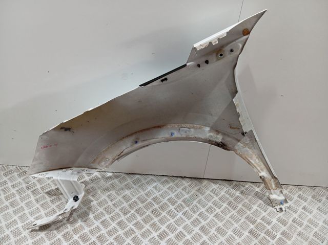 Крила 9825439080 Peugeot/Citroen