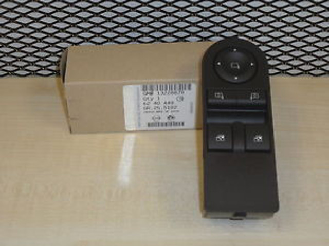 Купити 13209203 Opel 