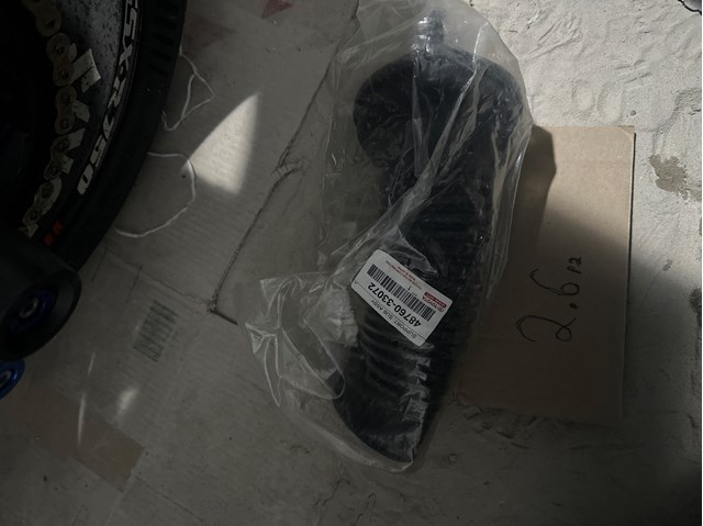 Подушка амортизатора заднього, лівого Toyota 4876033072 ціна, від 97.77 USD
