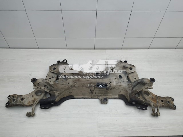  Підрамник передній Toyota Corolla 