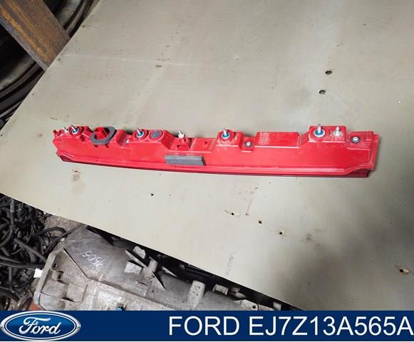  EJ7Z13A565A Ford