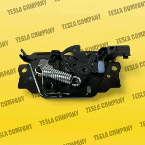 Замок кришки капота Tesla 103301100A