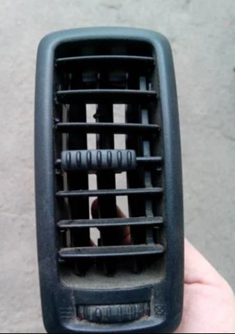 Вентиляція передка Autotechteile 5050810 ціна, від 21.54 USD