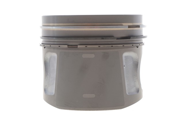 013PI00136002 Mahle Original Поршень в зборі