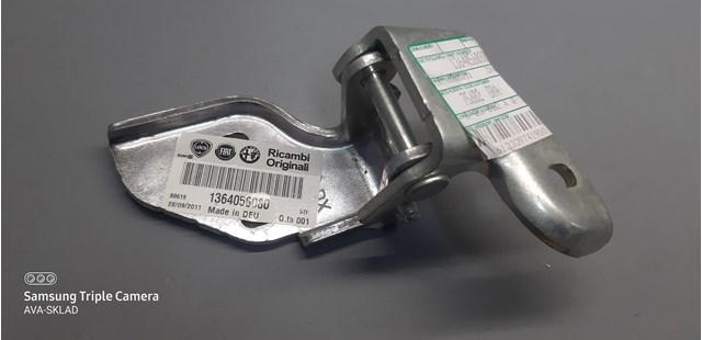 Купити 1364056080 Fiat/Alfa/Lancia Петля передніх дверей, правих