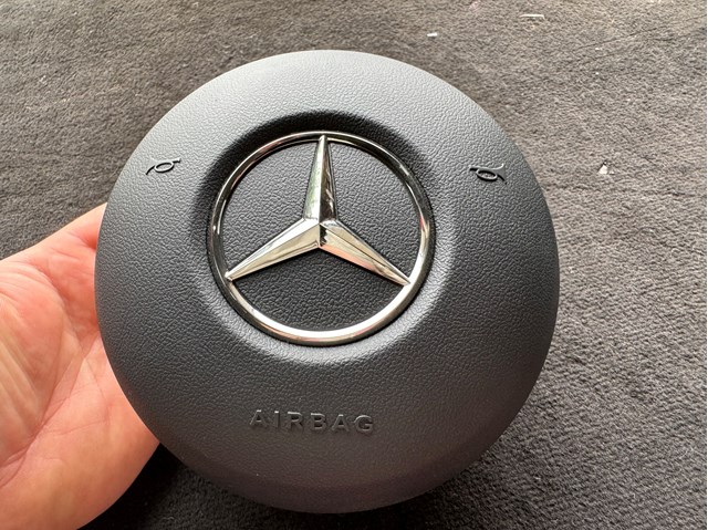 Купити A0008601400 Mercedes 