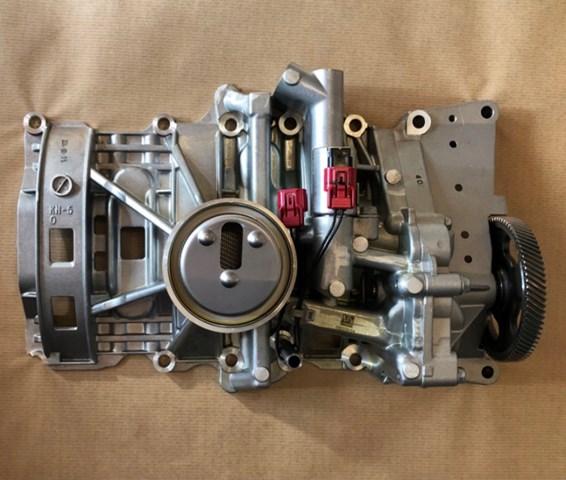 Купити 213002F500 Hyundai/Kia Насос маслозакачуючий
