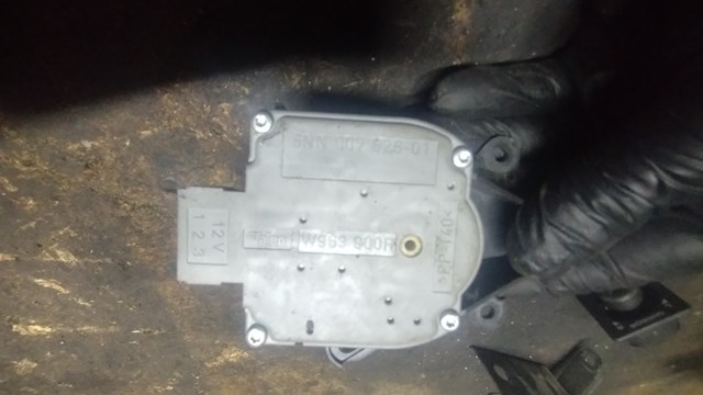  Land Rover 6NN00762601