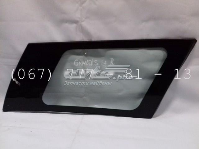 Стукло багажника, праве FPS GS4815D302