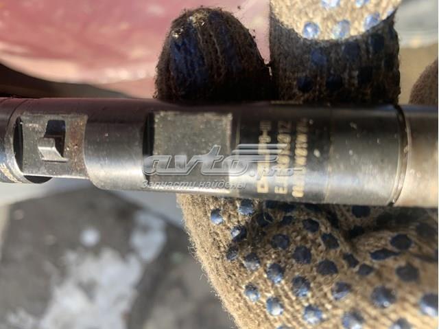 Паливні форсунки EJBR01801Z Renault (RVI)