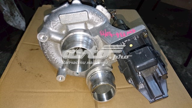 8600290 BMW Турбонаддув