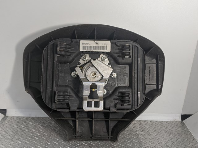 8200136332 Renault (RVI) Подушка безпеки, водійська, AIRBAG