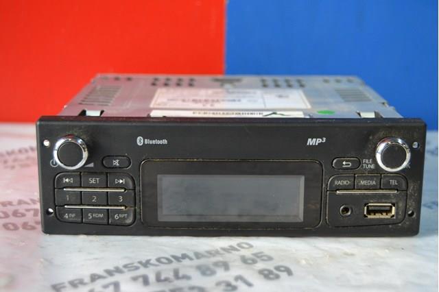 Магнітола 281154063R Renault (RVI)