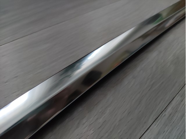 103839580A Tesla 