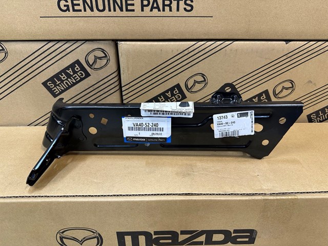 VA4052240 Mazda 