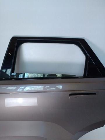 Двері задні, ліві Land Rover LR091720